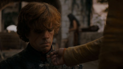 extant_GameOfThrones_4x01-TwoSwords_1814