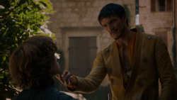 extant_GameOfThrones_4x01-TwoSwords_1819