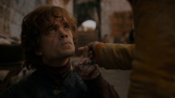 extant_GameOfThrones_4x01-TwoSwords_1823