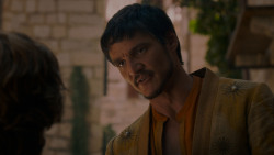 extant_GameOfThrones_4x01-TwoSwords_1844