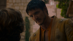 extant_GameOfThrones_4x01-TwoSwords_1854