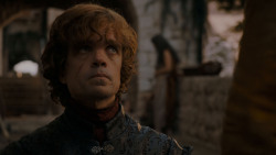 extant_GameOfThrones_4x01-TwoSwords_1855
