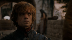 extant_GameOfThrones_4x01-TwoSwords_1876
