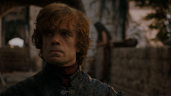 extant_GameOfThrones_4x01-TwoSwords_1878
