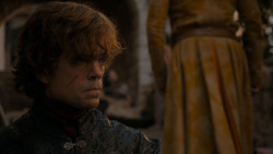 extant_GameOfThrones_4x01-TwoSwords_1884