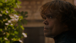 extant_GameOfThrones_4x01-TwoSwords_1886