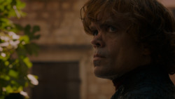 extant_GameOfThrones_4x01-TwoSwords_1888