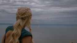 extant_GameOfThrones_4x01-TwoSwords_1904