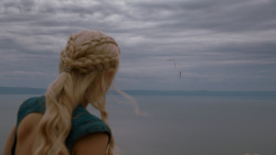 extant_GameOfThrones_4x01-TwoSwords_1911