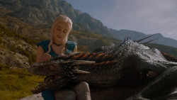extant_GameOfThrones_4x01-TwoSwords_1924