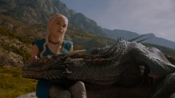 extant_GameOfThrones_4x01-TwoSwords_1934