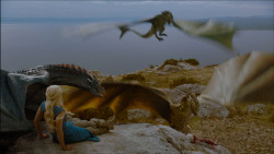 extant_GameOfThrones_4x01-TwoSwords_1977