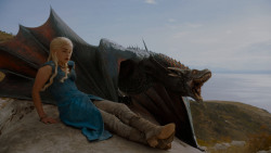 extant_GameOfThrones_4x01-TwoSwords_2002