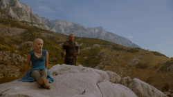 extant_GameOfThrones_4x01-TwoSwords_2017