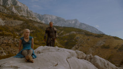extant_GameOfThrones_4x01-TwoSwords_2019