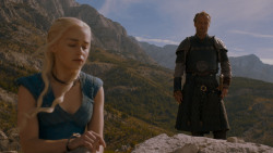 extant_GameOfThrones_4x01-TwoSwords_2034