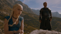 extant_GameOfThrones_4x01-TwoSwords_2046