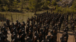 extant_GameOfThrones_4x01-TwoSwords_2053
