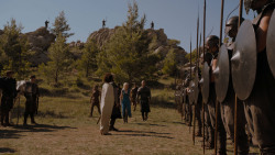extant_GameOfThrones_4x01-TwoSwords_2075