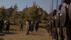 extant_GameOfThrones_4x01-TwoSwords_2077