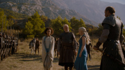 extant_GameOfThrones_4x01-TwoSwords_2080