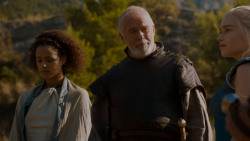 extant_GameOfThrones_4x01-TwoSwords_2094
