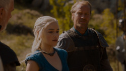 extant_GameOfThrones_4x01-TwoSwords_2099