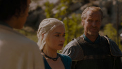 extant_GameOfThrones_4x01-TwoSwords_2107