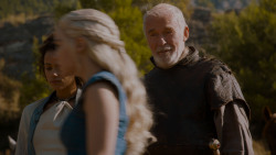 extant_GameOfThrones_4x01-TwoSwords_2113