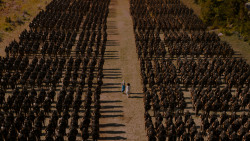extant_GameOfThrones_4x01-TwoSwords_2132