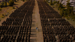 extant_GameOfThrones_4x01-TwoSwords_2140