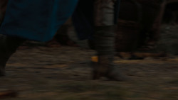 extant_GameOfThrones_4x01-TwoSwords_2143