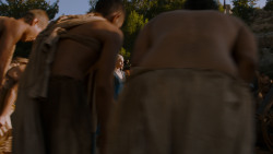 extant_GameOfThrones_4x01-TwoSwords_2147