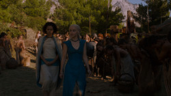 extant_GameOfThrones_4x01-TwoSwords_2154