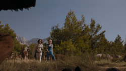 extant_GameOfThrones_4x01-TwoSwords_2166