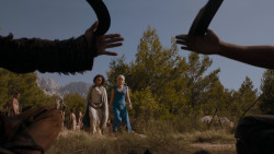 extant_GameOfThrones_4x01-TwoSwords_2169