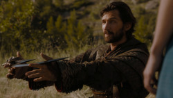 extant_GameOfThrones_4x01-TwoSwords_2187