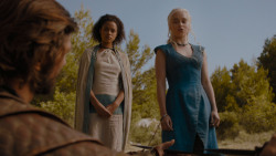 extant_GameOfThrones_4x01-TwoSwords_2194