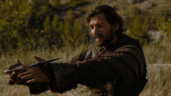 extant_GameOfThrones_4x01-TwoSwords_2209