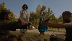 extant_GameOfThrones_4x01-TwoSwords_2218