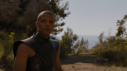 extant_GameOfThrones_4x01-TwoSwords_2225