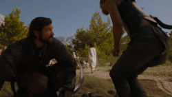 extant_GameOfThrones_4x01-TwoSwords_2232