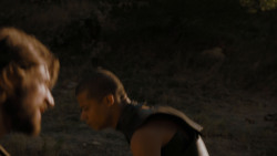 extant_GameOfThrones_4x01-TwoSwords_2233