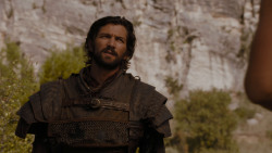 extant_GameOfThrones_4x01-TwoSwords_2237