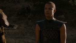 extant_GameOfThrones_4x01-TwoSwords_2247