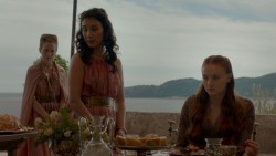 extant_GameOfThrones_4x01-TwoSwords_2291