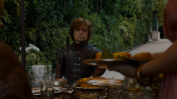 extant_GameOfThrones_4x01-TwoSwords_2308