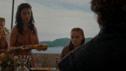 extant_GameOfThrones_4x01-TwoSwords_2310