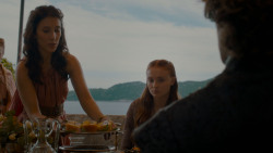extant_GameOfThrones_4x01-TwoSwords_2311