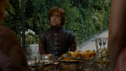 extant_GameOfThrones_4x01-TwoSwords_2316